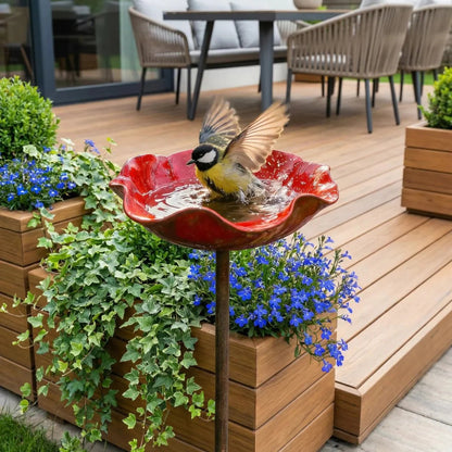 BlomKälla™ – Botanisk Vattenstation för Fåglar, Bin & Fjärilar